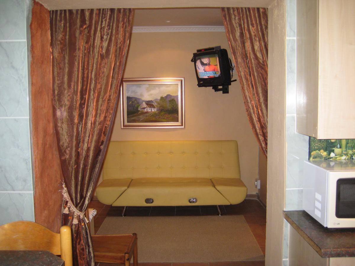 Aurora Guest Units Otel Durbanville Dış mekan fotoğraf